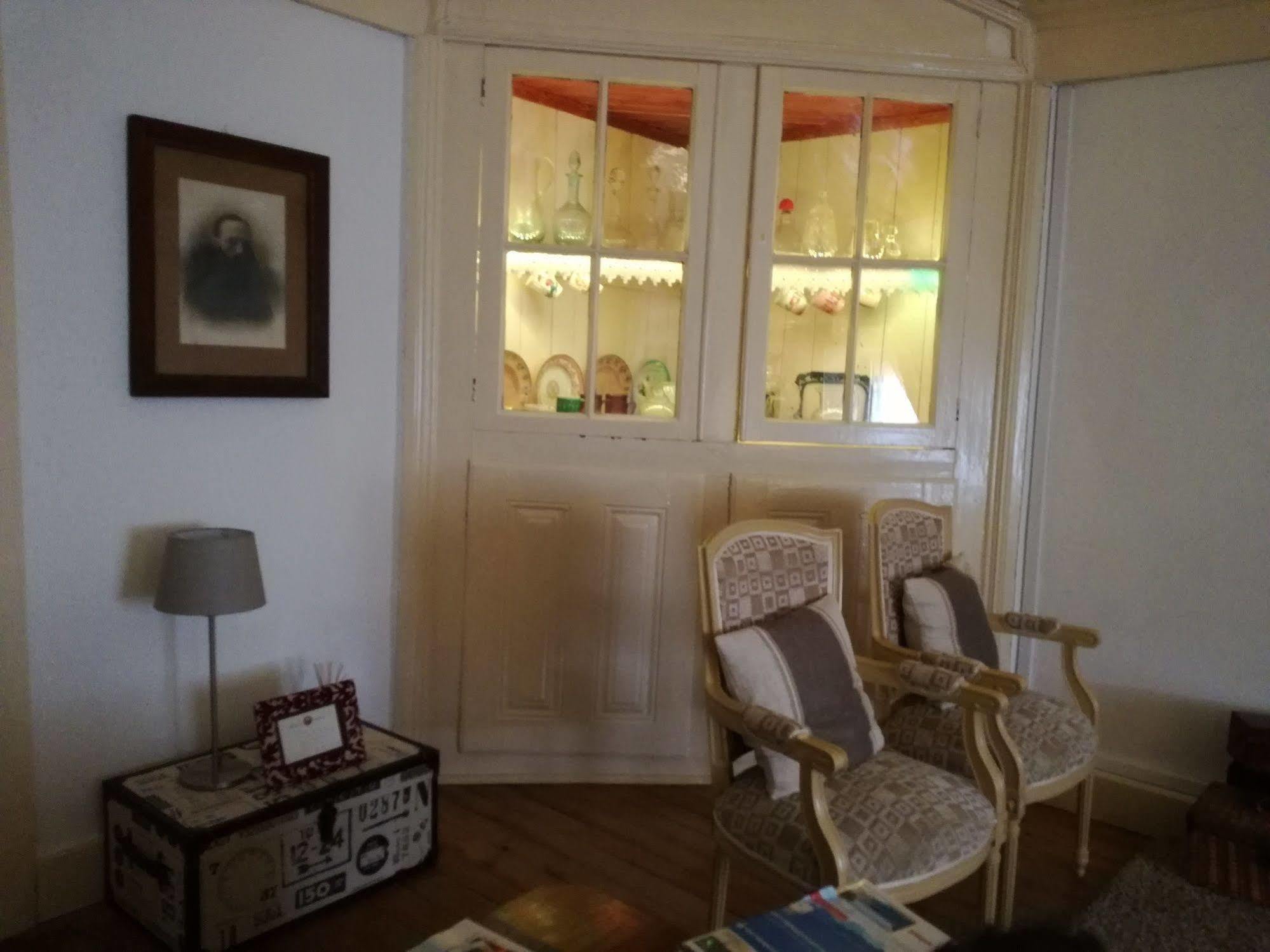 O Ze Ja Dormiu Aqui Villa Celeiros Buitenkant foto