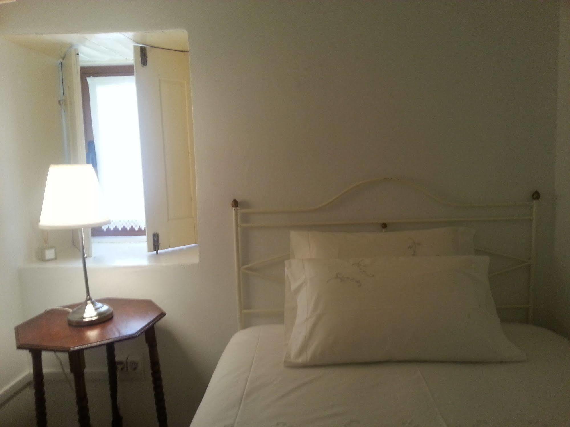 O Ze Ja Dormiu Aqui Villa Celeiros Buitenkant foto